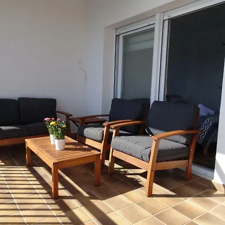 Belvedere Apartment *
